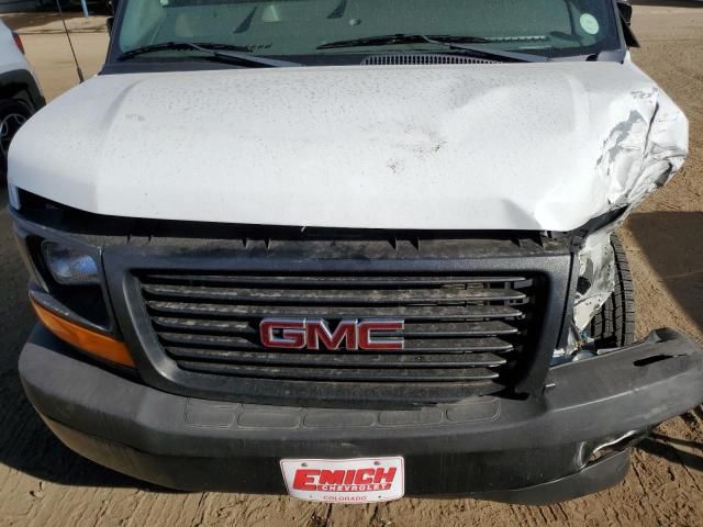 2017 GMC Savana G2500