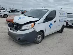 Nissan Vehiculos salvage en venta: 2017 Nissan NV200 2.5S