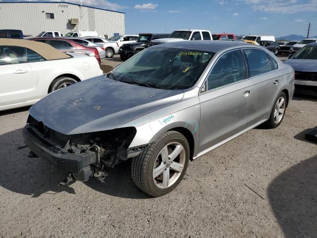 2014 Volkswagen Passat S