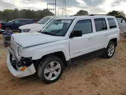 Carros salvage sin ofertas aún a la venta en subasta: 2013 Jeep Patriot Latitude