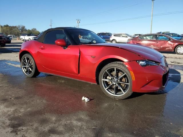 2016 Mazda MX-5 Miata Grand Touring