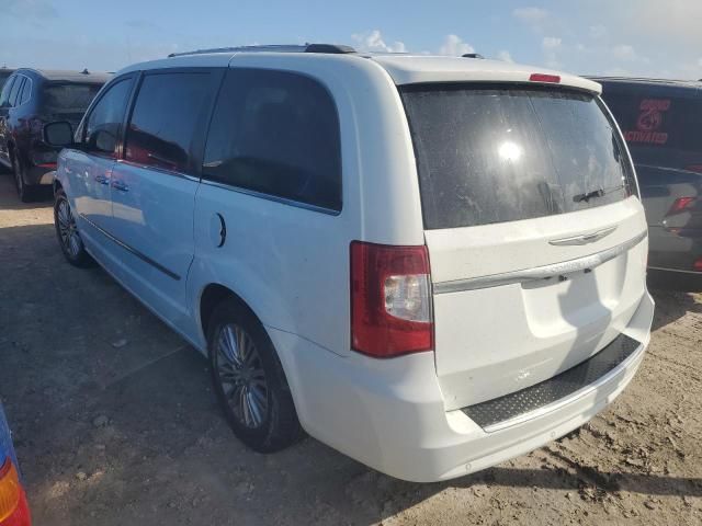 2014 Chrysler Town & Country Touring L