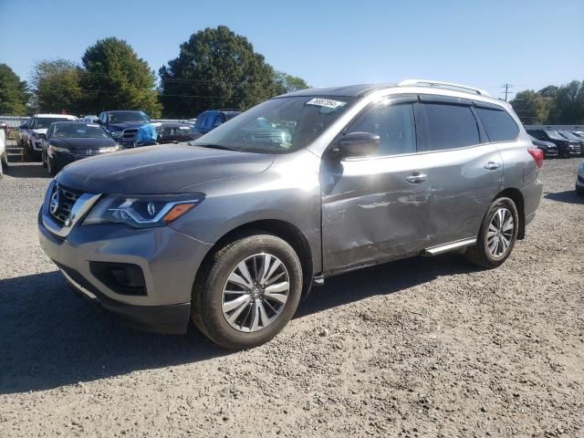 2020 Nissan Pathfinder S