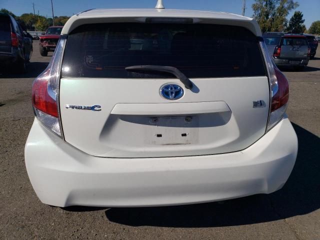 2016 Toyota Prius C