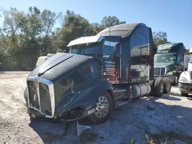 2014 Kenworth Construction T660