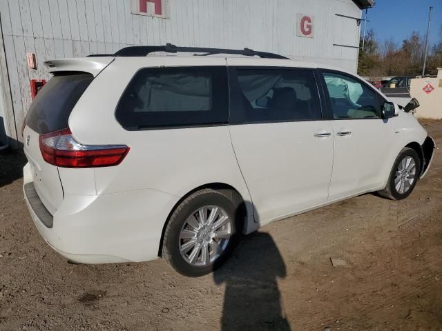 2017 Toyota Sienna XLE