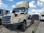 2020 Freightliner Cascadia 126