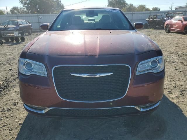 2016 Chrysler 300 Limited