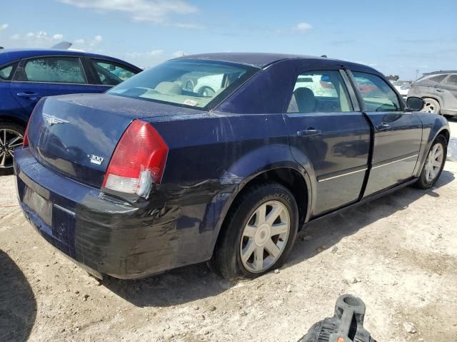 2005 Chrysler 300 Touring