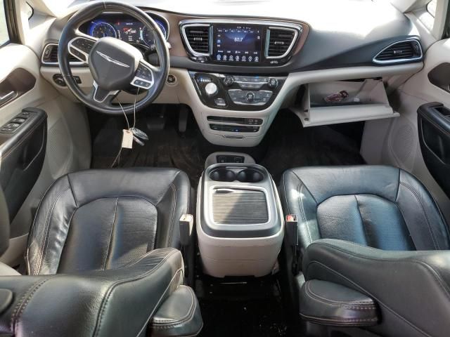 2017 Chrysler Pacifica Touring L Plus