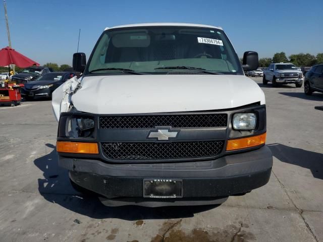 2016 Chevrolet Express G2500