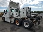 2017 Freightliner Cascadia 125