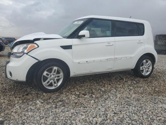 2011 KIA Soul +