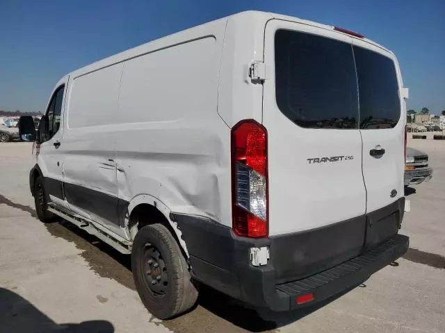 2022 Ford Transit T-250