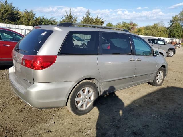 2007 Toyota Sienna CE