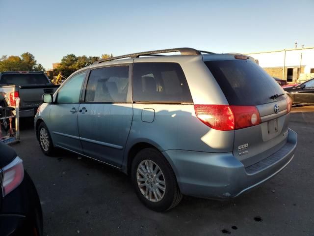 2008 Toyota Sienna LE