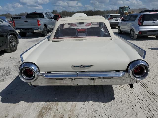 1961 Ford Thunderbird