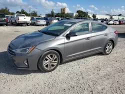 Hyundai Elantra Vehiculos salvage en venta: 2020 Hyundai Elantra SEL