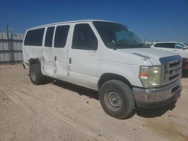 2011 Ford Econoline E350 Super Duty Wagon