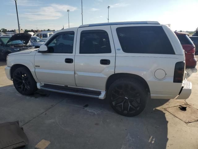 2004 Cadillac Escalade Luxury