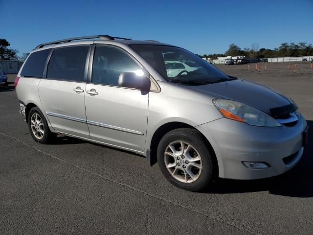 2006 Toyota Sienna XLE