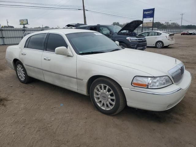 2006 Lincoln Town Car Signature