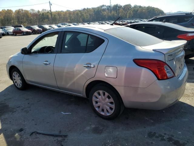 2013 Nissan Versa S