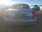 2003 Lincoln Town Car Signature