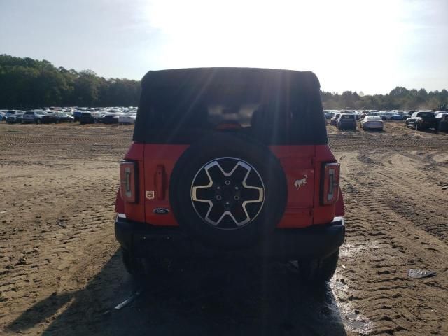 2024 Ford Bronco Outer Banks