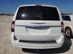 2014 Chrysler Town & Country Touring L