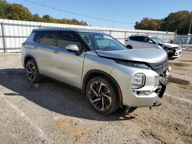 2022 Mitsubishi Outlander ES