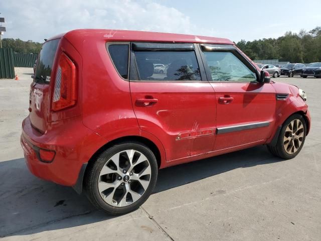 2013 KIA Soul +