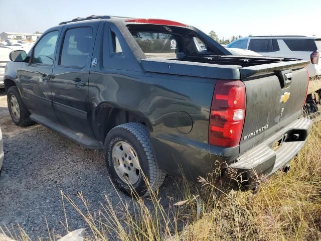 2013 Chevrolet Avalanche LS