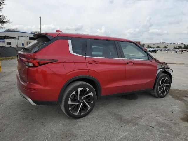 2023 Mitsubishi Outlander SE