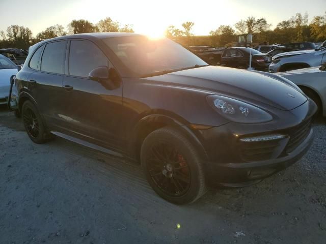 2013 Porsche Cayenne GTS