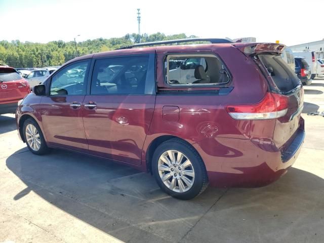 2011 Toyota Sienna XLE