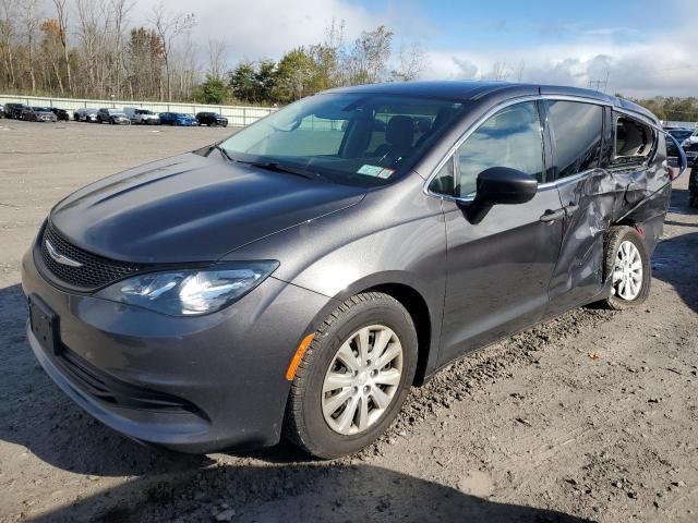 2020 Chrysler Voyager L