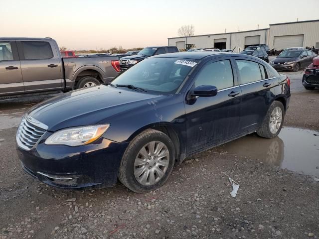 2013 Chrysler 200 LX