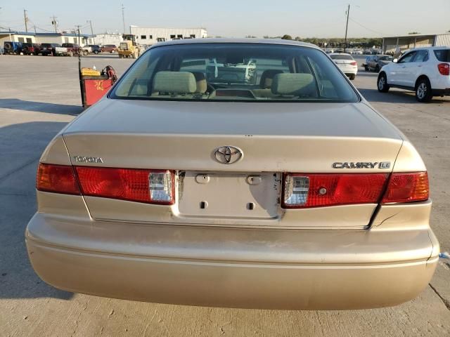 2000 Toyota Camry CE