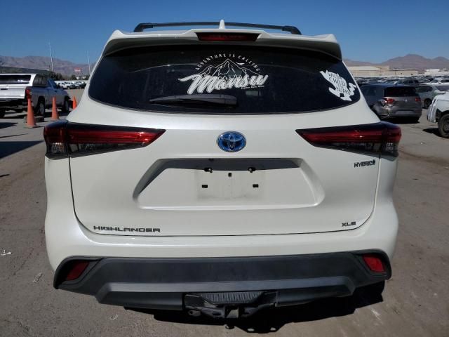 2021 Toyota Highlander Hybrid XLE