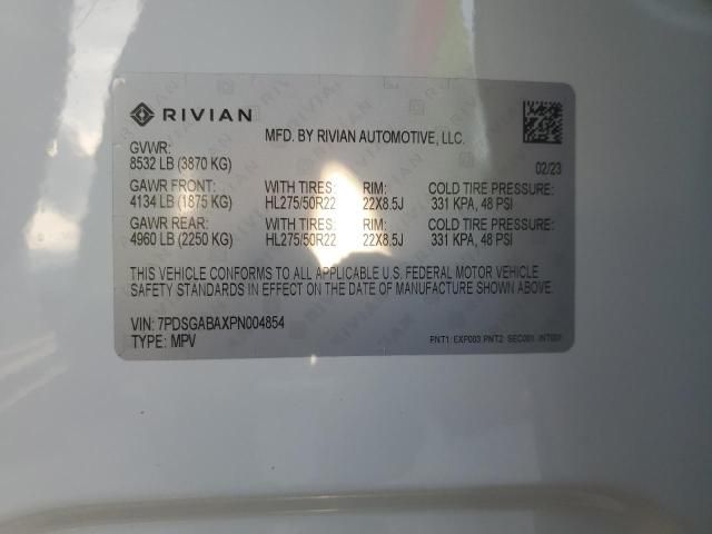 2023 Rivian R1S Adventure