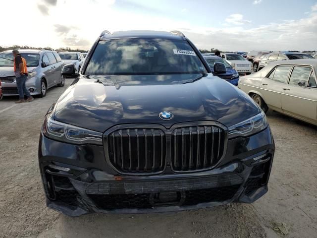 2022 BMW X7 M50I