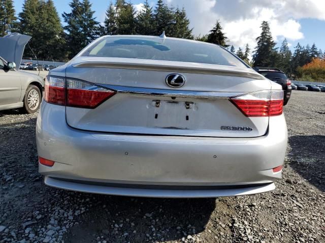 2015 Lexus ES 300H