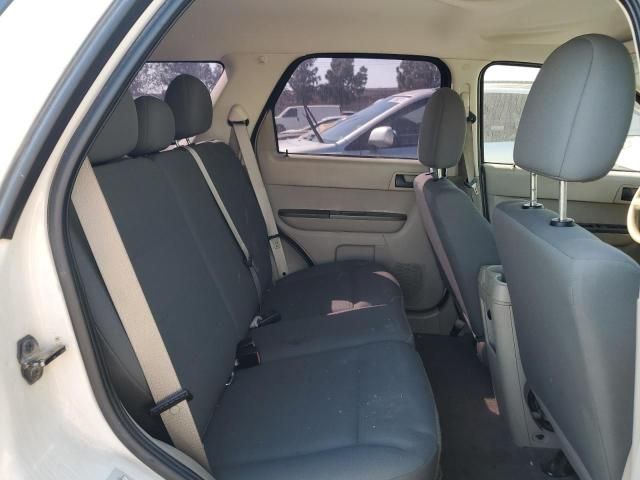 2010 Ford Escape XLS