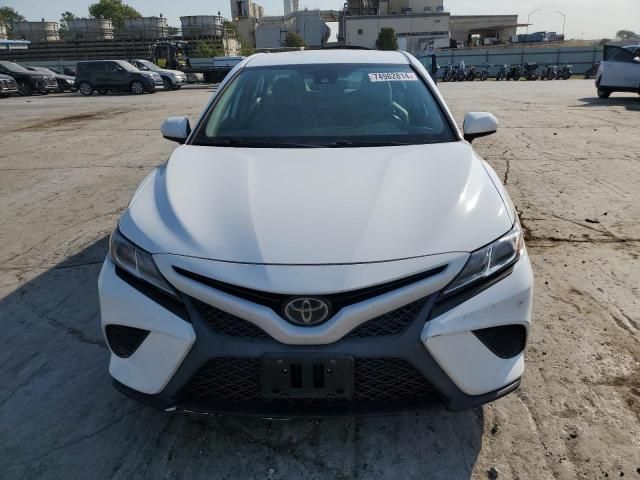 2020 Toyota Camry SE