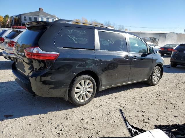 2015 Toyota Sienna LE