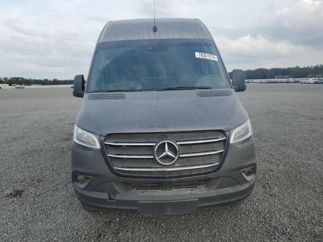 2021 Mercedes-Benz Sprinter 2500