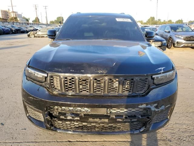 2022 Jeep Grand Cherokee L Laredo