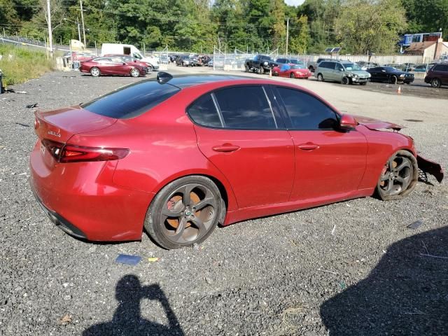 2017 Alfa Romeo Giulia TI Q4