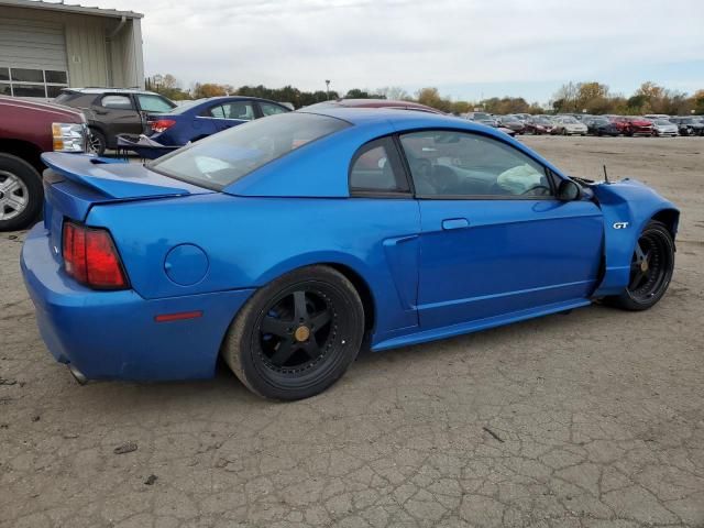 2000 Ford Mustang GT